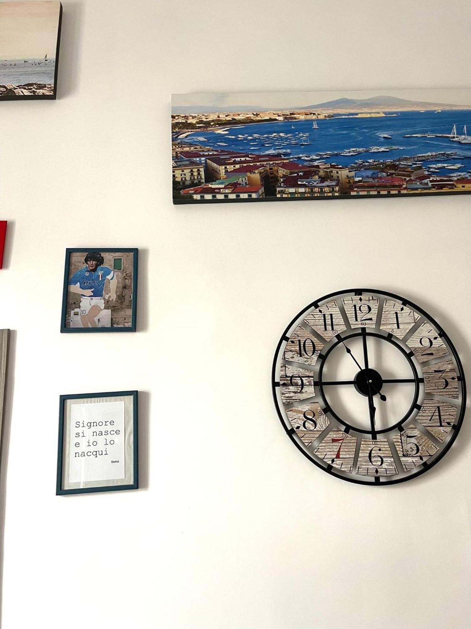 Ginevra'S Apartment Наполи Екстериор снимка